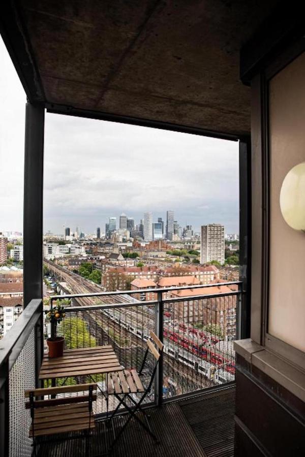 Whitechapel Two Bedroom Luxury Apartment - Free Private Parking - City Views Londra Dış mekan fotoğraf